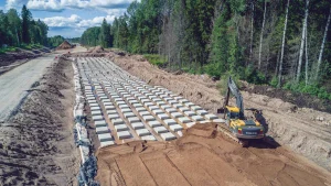 Устройство дорожного основания на слабых грунтах СПб: практические решения